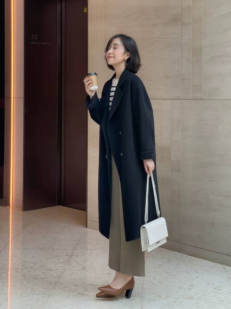 颜色 降温后怎么穿保暖又时髦？这几件单品日常百搭又显气质，谁穿谁美