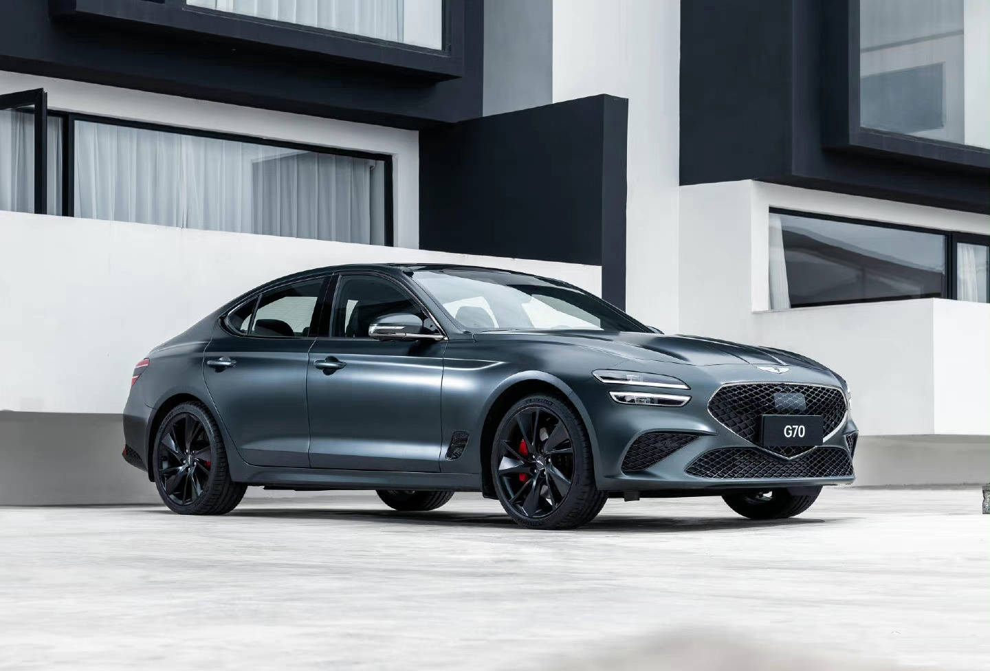 韩系动向533 便宜没好货 捷尼赛思g70车型旧 技术也不新 发动机