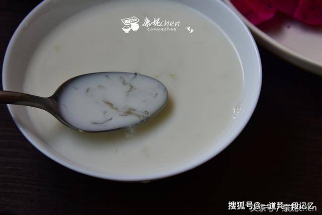 水果|早餐只有营养软饼和炖品,家人却说:“夏季吃这样的早餐就是清爽!”