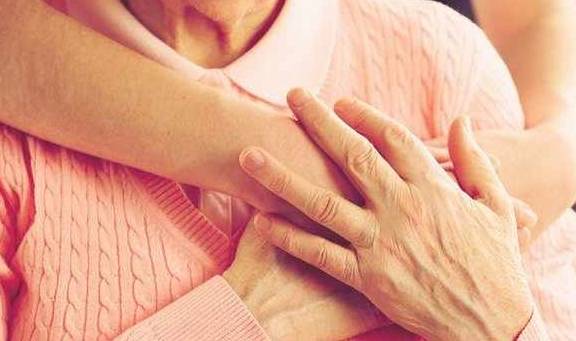 生活|想让糖尿病和并发症“划清界限”,这件事不能偷懒!告诉爸妈