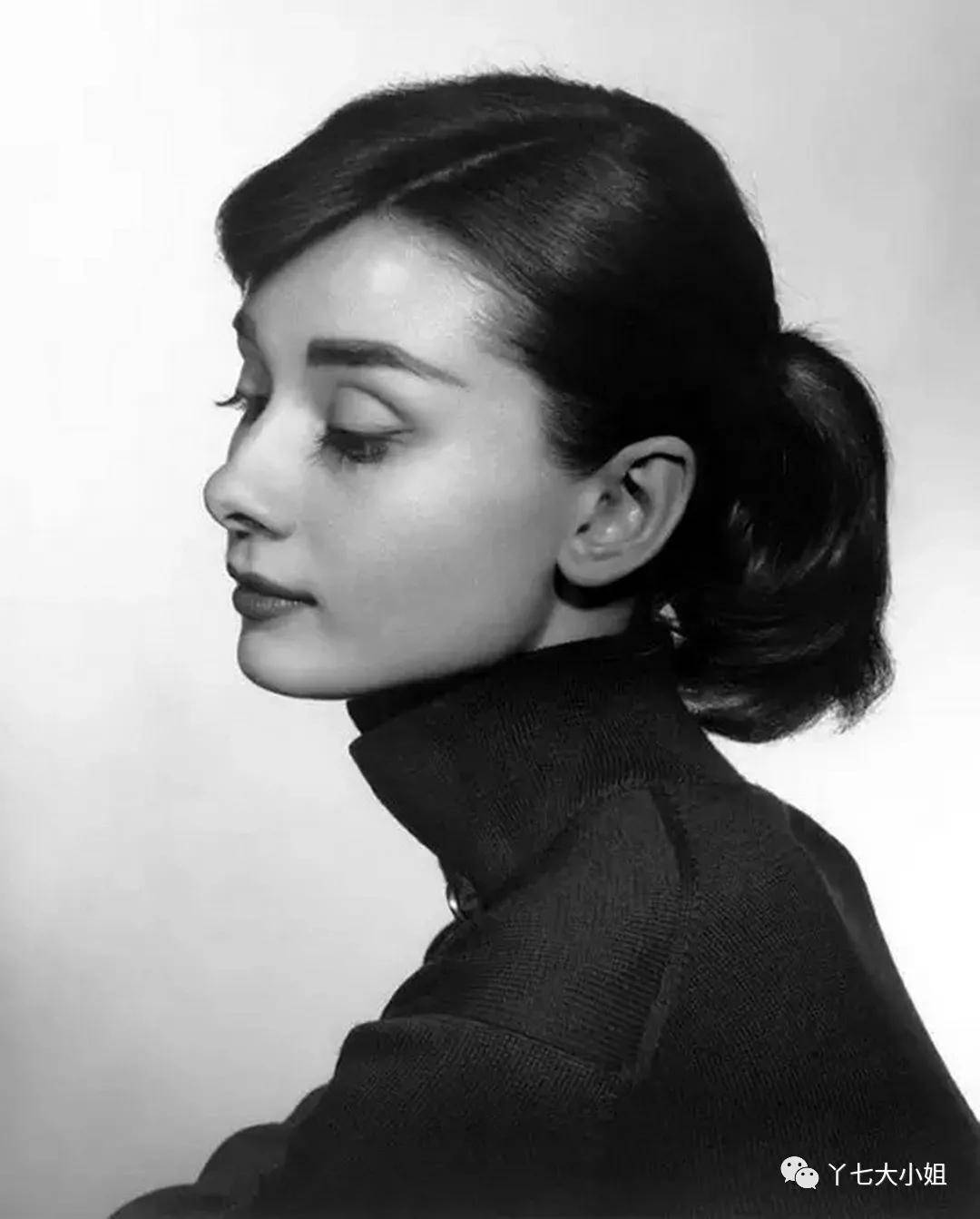 毛衣 一件烟管领毛衣=秋冬最有气质的万能内搭