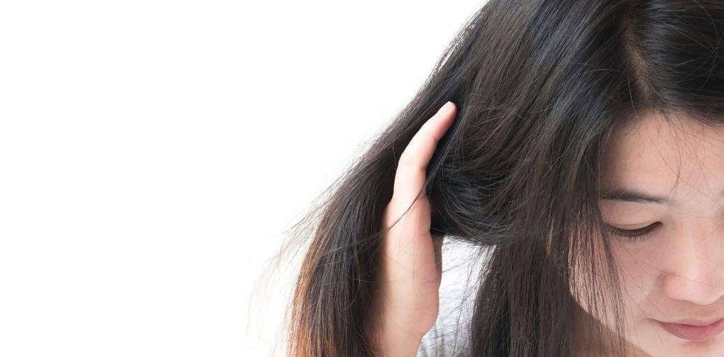 护发女人再忙，早上洗完脸后，3个地方也要记得保养，或能缓解衰老