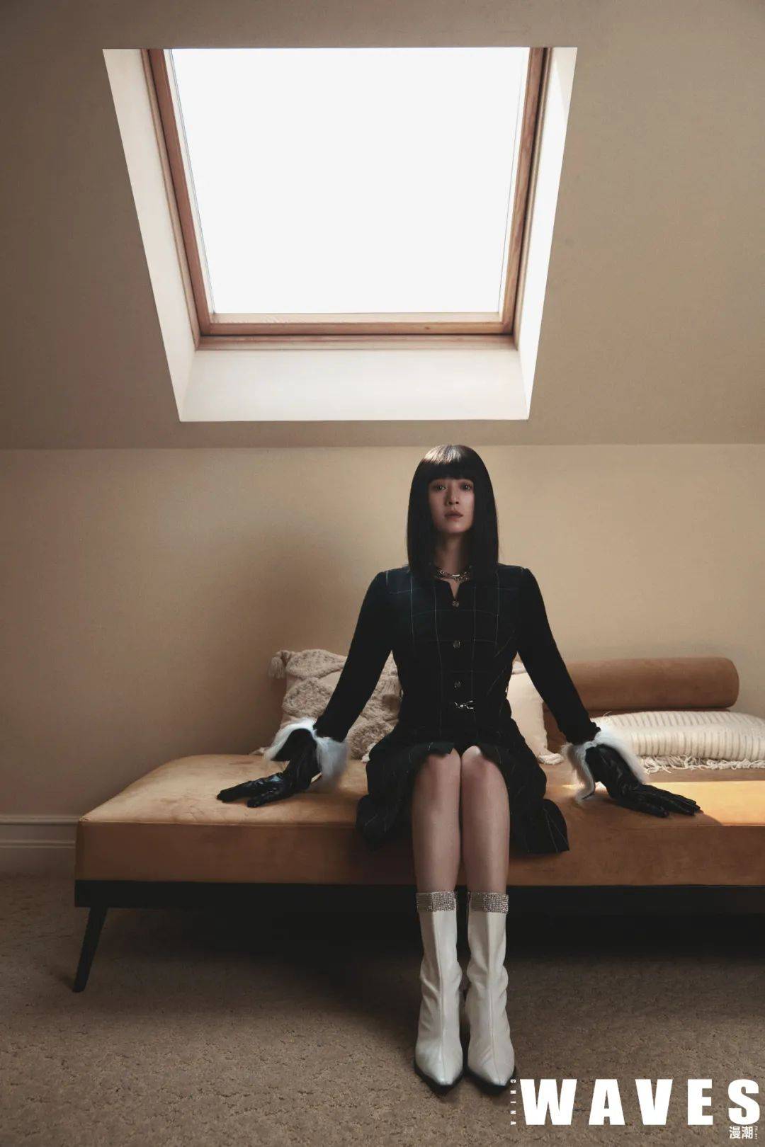 上半身 女星蒋欣瘦成Lisa 2.0？！到底什么情况呀…