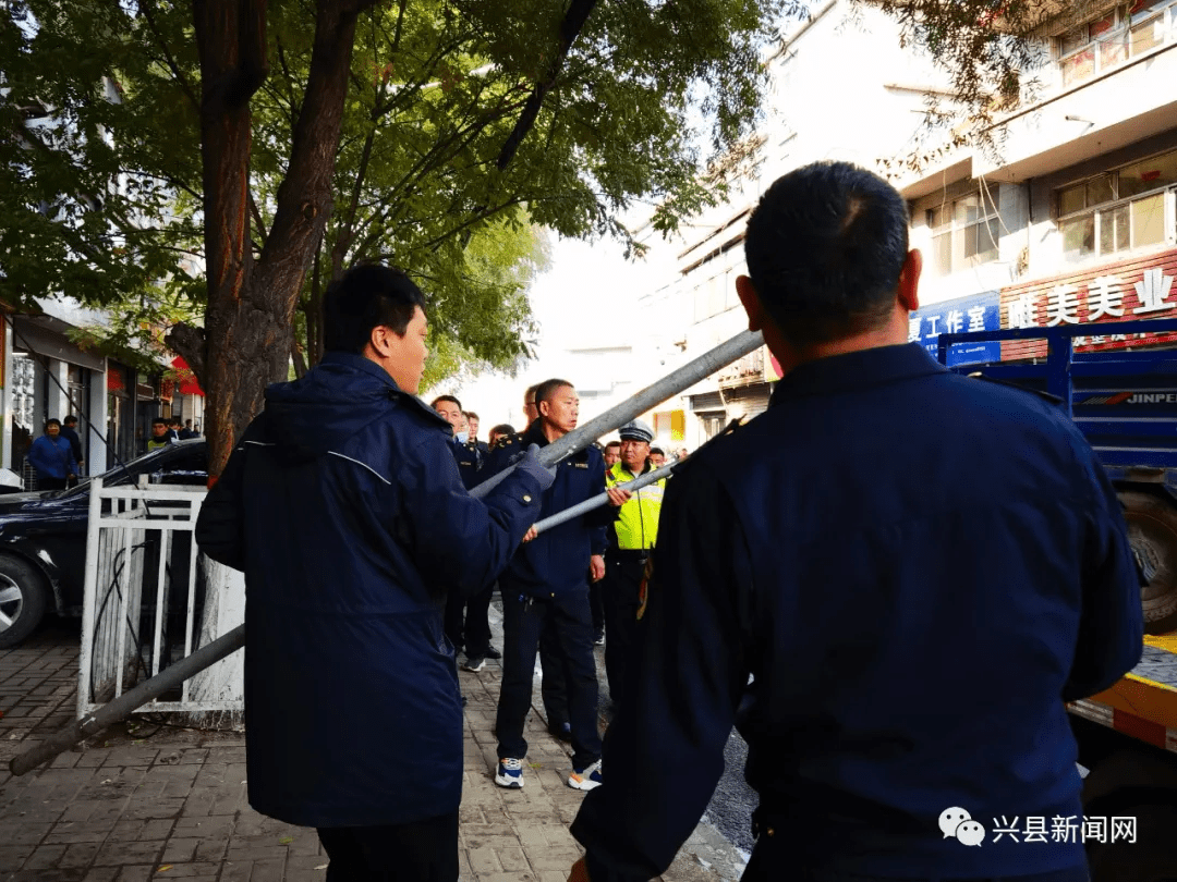 兴县多部门通力协作 助推创卫见实效