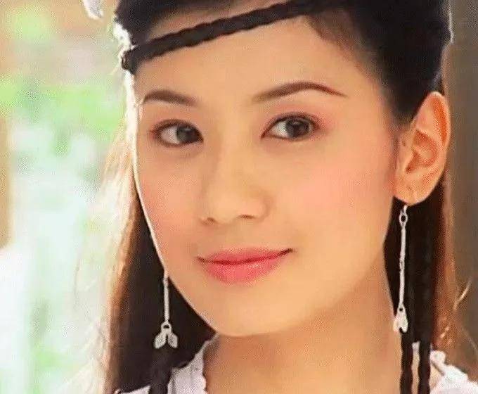 扮演者|盘点影视剧中那些难以取舍的白月光与朱砂痣