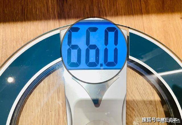 張傑自曝最輕體重體重秤上顯示數字僅為66kg