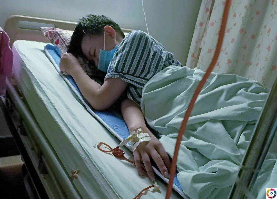 经历|父母离异后各自再婚，在我生病后妈妈再次结束婚姻，前来照顾我