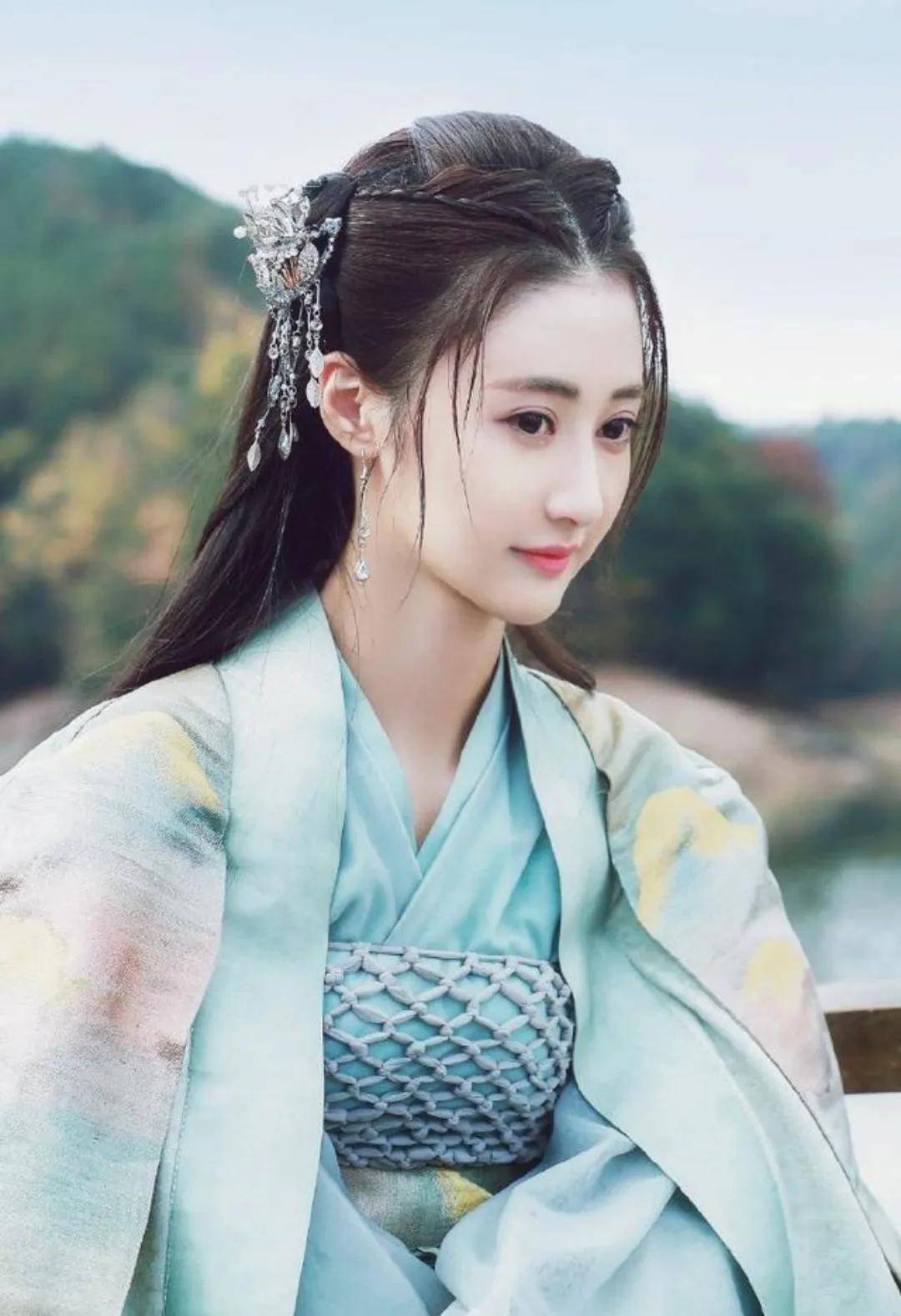 原创射雕牛家村那个可疑的曲灵风和女儿