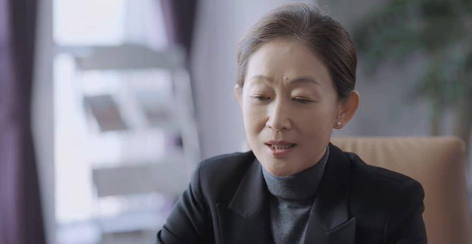 角色|她是特立独行的高干子弟，拿到演员的大满贯，却坚持守不婚不育