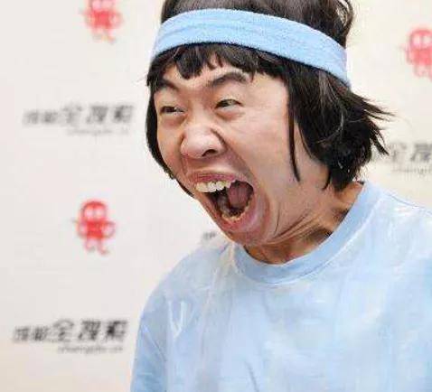 小牌|杨迪搞笑大赏：被吐槽耍小牌，打假亲力亲为，保安把助理当他