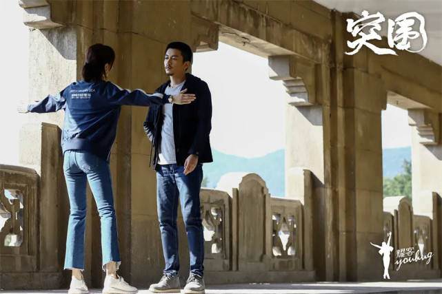 进行|《突围》最多余的角色？以童星身份出道，还能将“学霸”进行到底