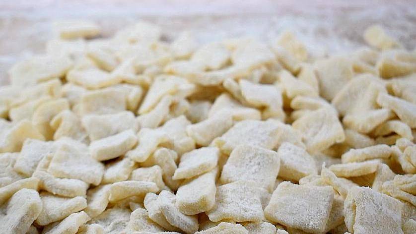 制造|教大家做米饭小零食！香辣酥脆，越嚼越香，越吃越想吃！喜欢试试