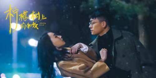 因为|爆款短剧来袭，女主酷帅无比“男女通吃”，男主是《重启》里的他