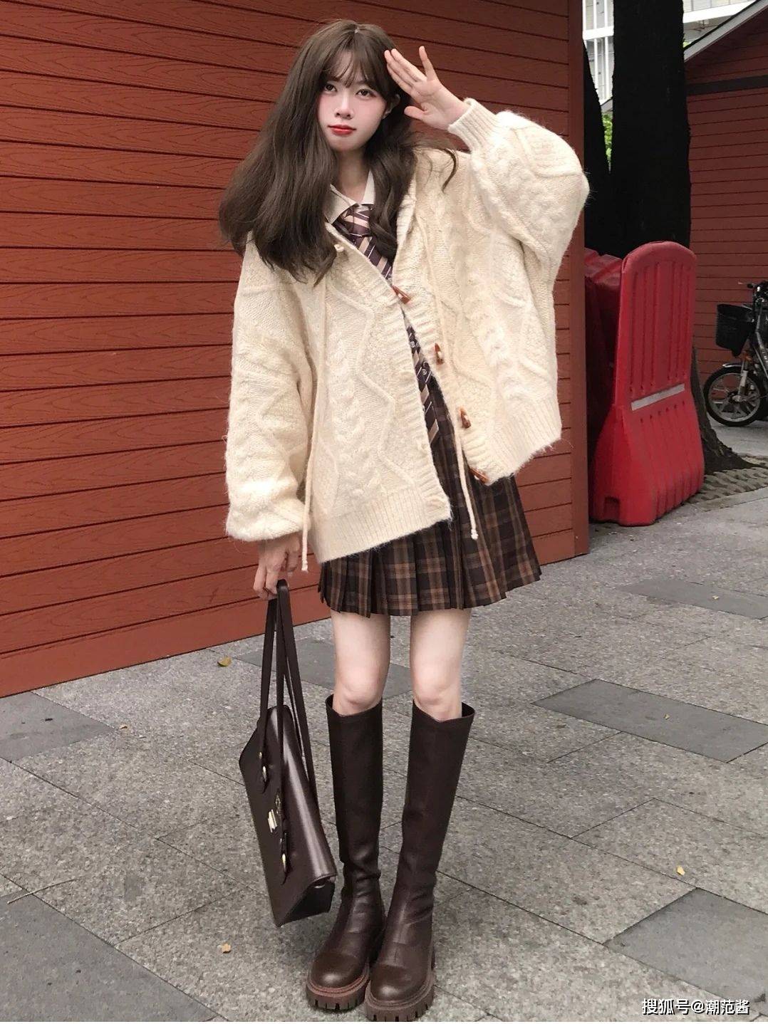 亮点 魔幻少女OOTD搭配，层次设计有亮点，俏皮可爱你全都要？