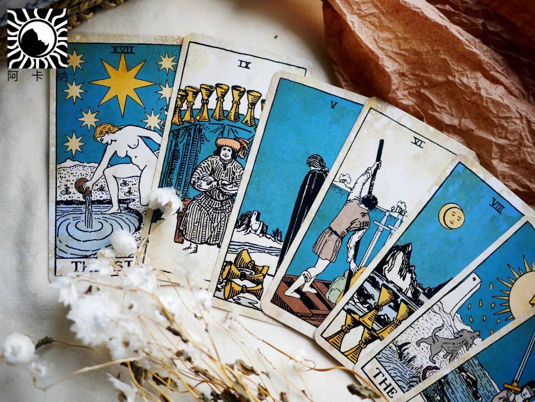 阿卡纳 | 复古维特塔罗牌开箱测评,get到你的审美了吗?_纳纳