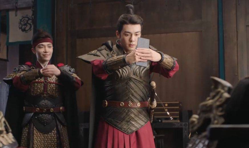 李府|鞠婧祎新剧又“扑”了，豆瓣开分仅4.3，只怪她的古装实在太美了