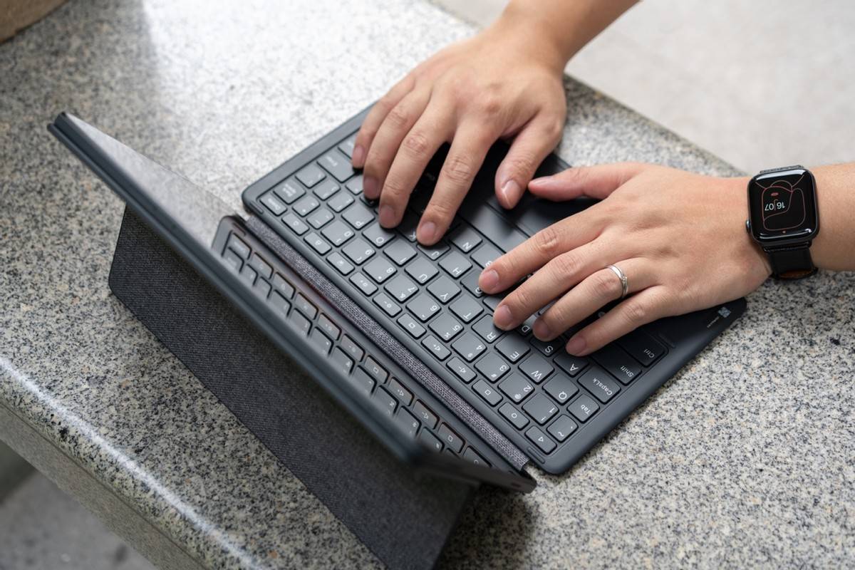 娱乐轻办公之选，一款小新Pad足矣