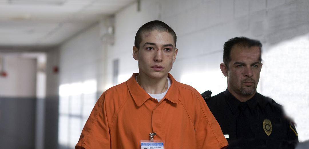 伊娃|有人被这片吓得不敢生孩子，你信吗