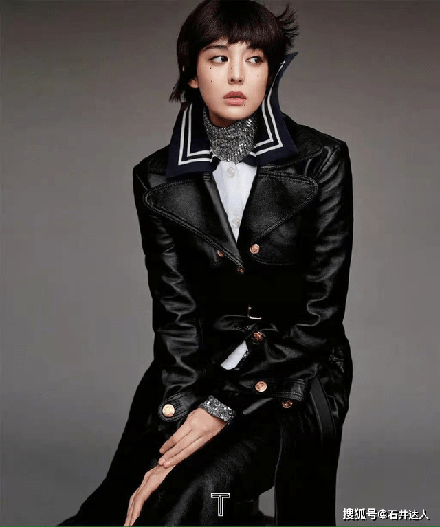 黑色 不一样的娜扎!复古长裙短发配点痣妆,美得“直击”人心