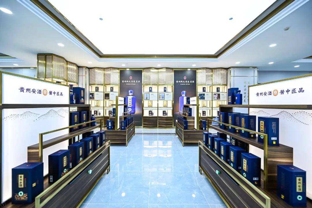 在赤水河畔扎根的贵州安酒,率先以绝对的产能优势
