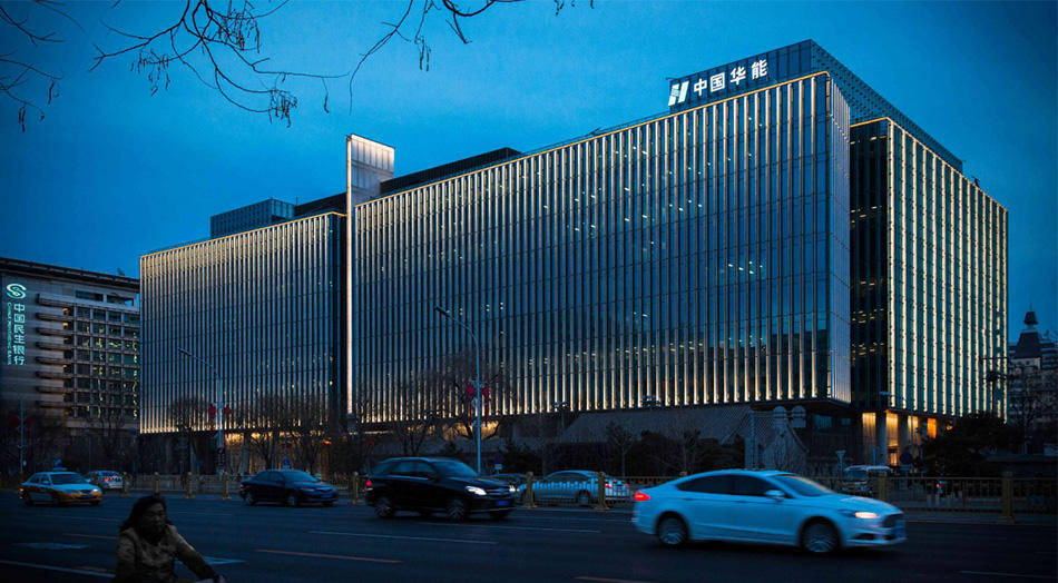 作为国内的能源上市公司龙头企业,2018年末,华能集团在保持火力发电
