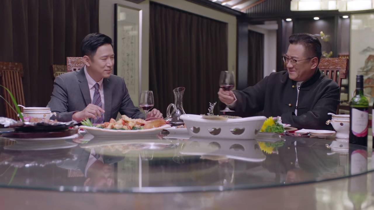 满江|《突围》林满江一句话,让程端阳心惊胆战,她担心四个人