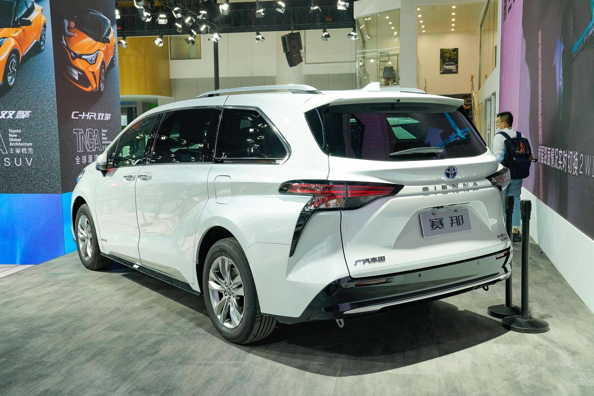 广汽丰田赛那量产家庭幸福引领高端潮流