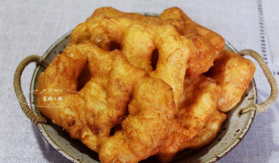 做法|晒晒我家早餐，油条油饼大PK，比买的都好吃，网友：秘方拿来