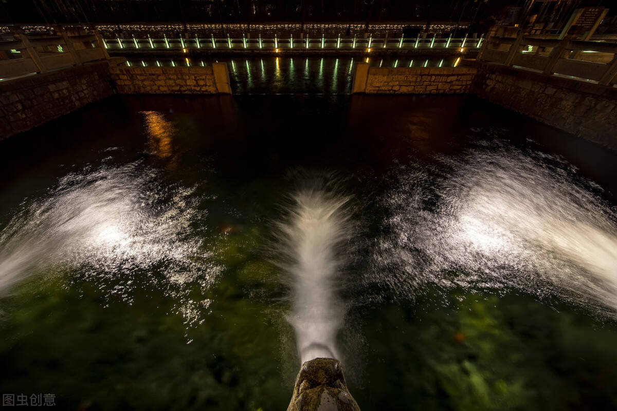 济南地下遍布泉脉,现在却开始大规模修地铁?会影响泉脉吗?_泉水