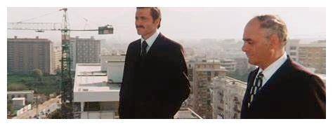 黑手党|还记得一部意大利电影吗？女主角被黑手党浇上水泥销尸灭迹