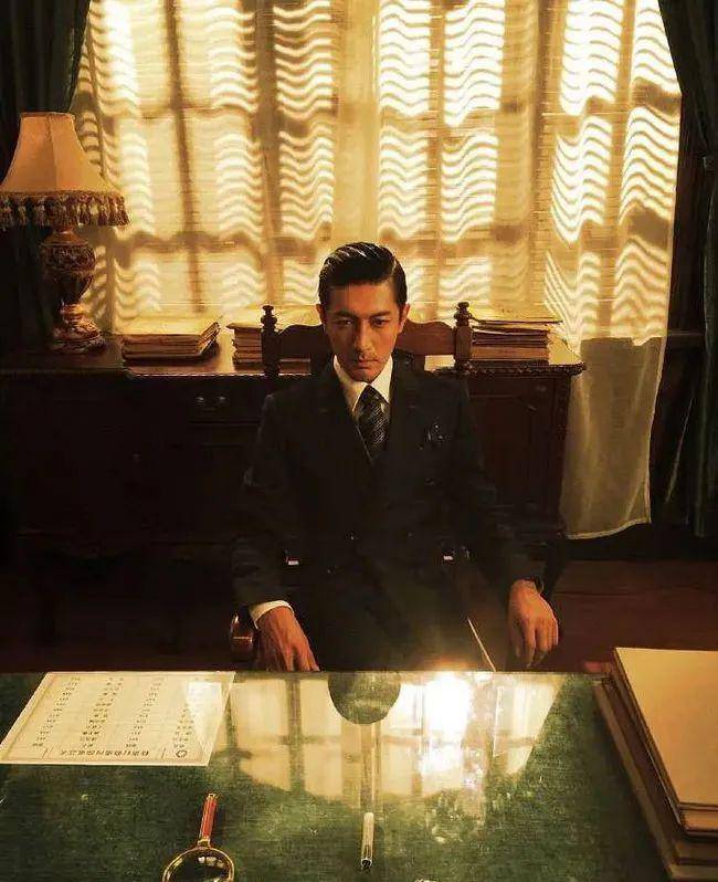 角色|16年了,才发现他竟然是这样的多面人!