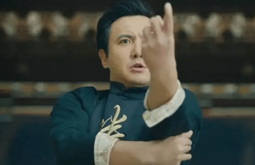 片段|盘点国内十大搞笑影片，拯救不开心，让你笑到肚子疼