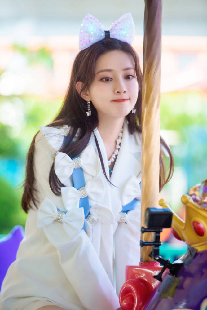 东方明珠|《女儿们的恋爱》被指“作”？东方明珠：我不觉得，看我见解