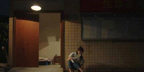 父亲|刘涛新剧开播即火，43岁演初出茅庐的少女，险些沦落为“陪酒妹”