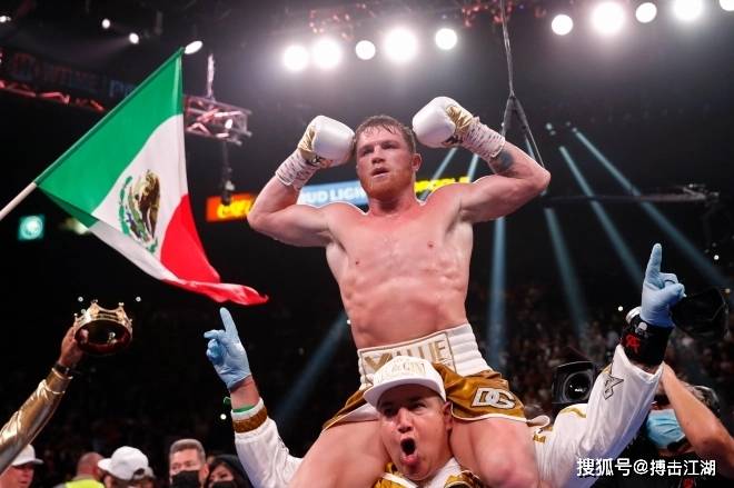 超中霸主诞生!阿瓦雷兹11回合残暴ko普朗特,赢得统一战创造历史_比赛
