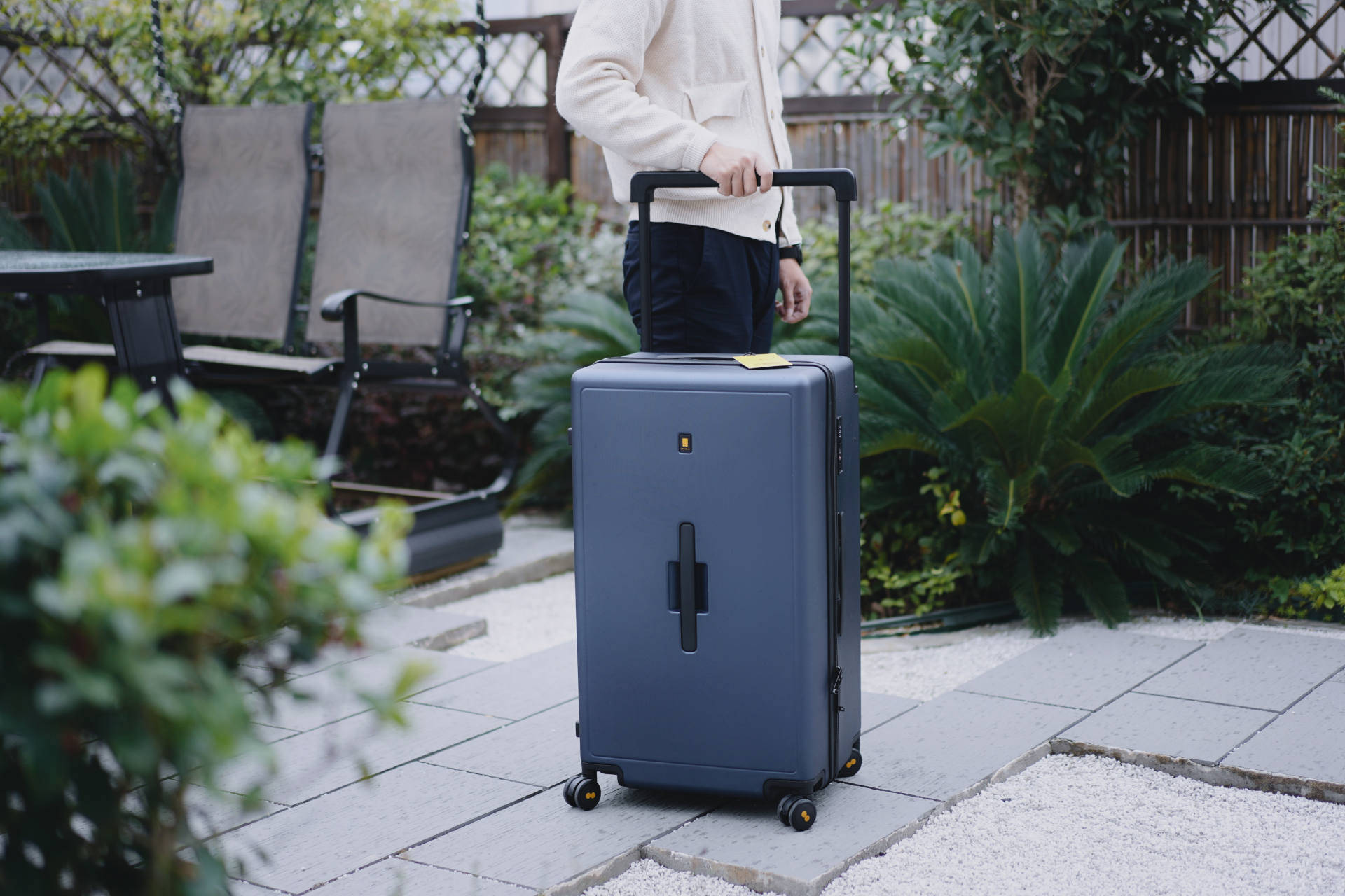 最佳出行神器,地平线8号28寸大旅行家旅行箱体验_行李箱