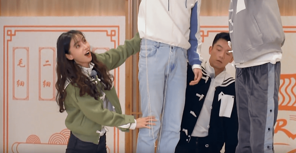 宋雨琦|林一夹面，baby贴心抱住腿，陆地夫妇后，跑男终于明白怎么炒cp了