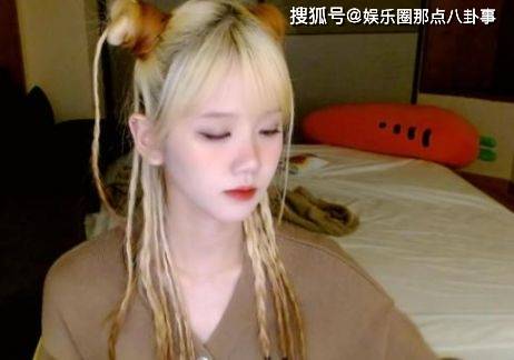 井川里予每一口都很深情什么意思井川里予吃热狗红肠视频出处介绍多图