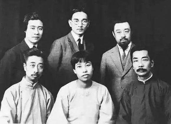 林语堂：鲁迅与胡适之外，另一个现代中国思想坐标_文化