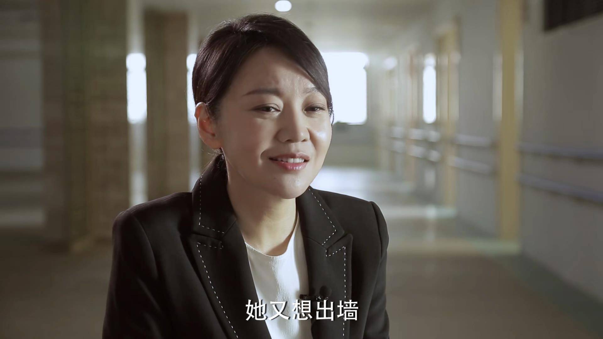 演技|《突围》临近大结局，给演员演技做个排行，靳东只能屈居第三