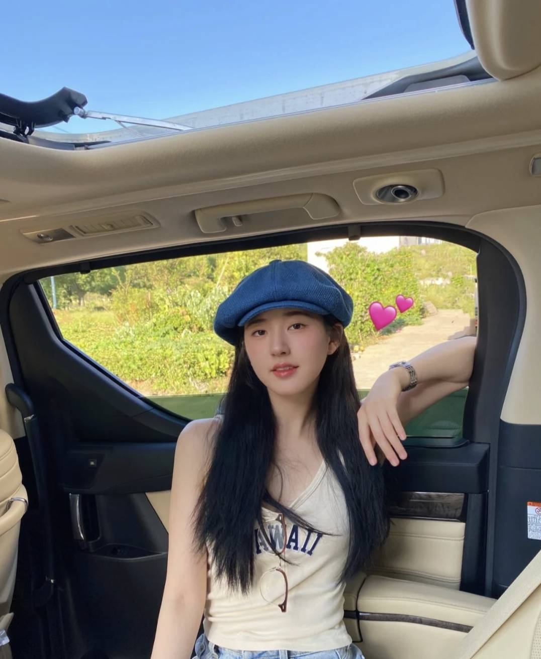 原创赵露思戴贝雷帽有多好看?韩剧女主脸被夸有气质,这才是氛围感美女
