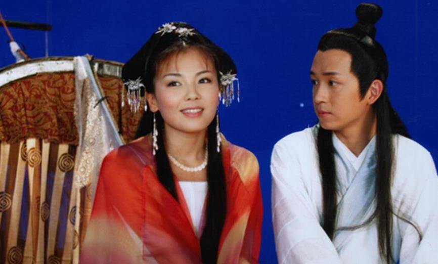 国产|收视第二，全网从丑拒到真香，国产“大女主”剧终于迈进了一大步