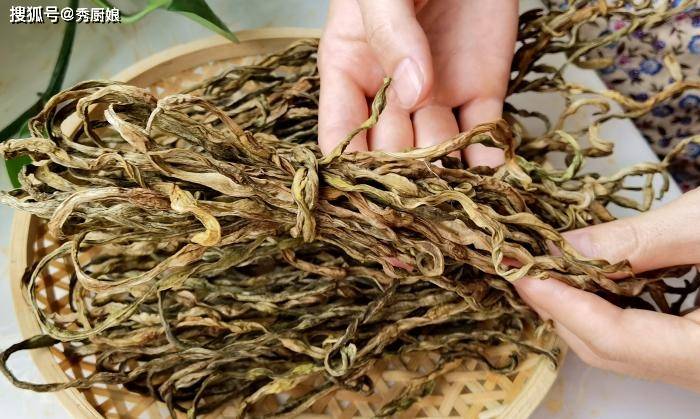 怎么晒干萝卜缨子 44f027fd211f4226809010f219a510da.jpeg