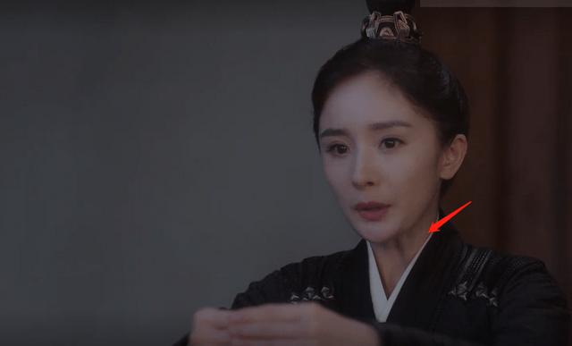 陈伟霆|《斛珠夫人》开播遭吐槽，杨幂状态不佳全靠滤镜，陈伟霆溜肩被嘲