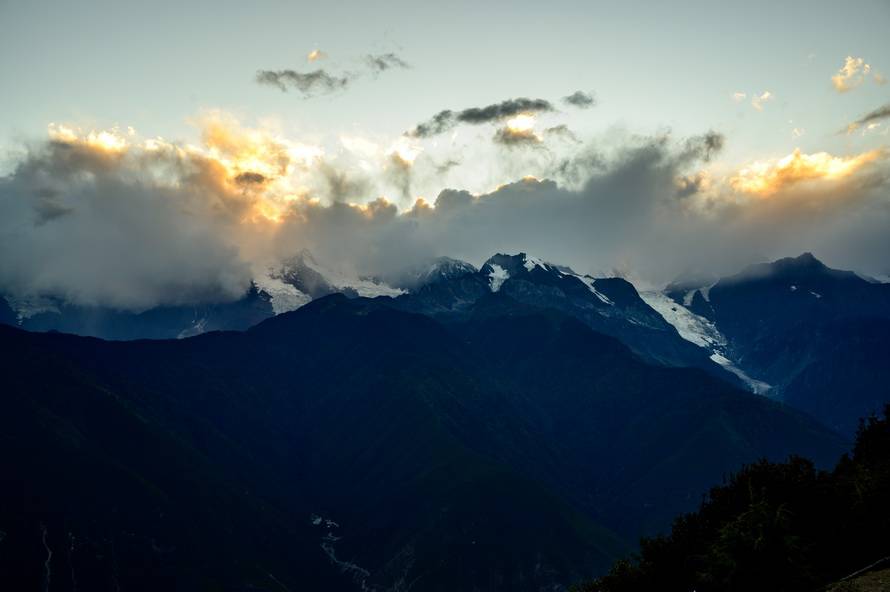 尼康Z 40mm f/2镜头评测：定义入门标头新标准