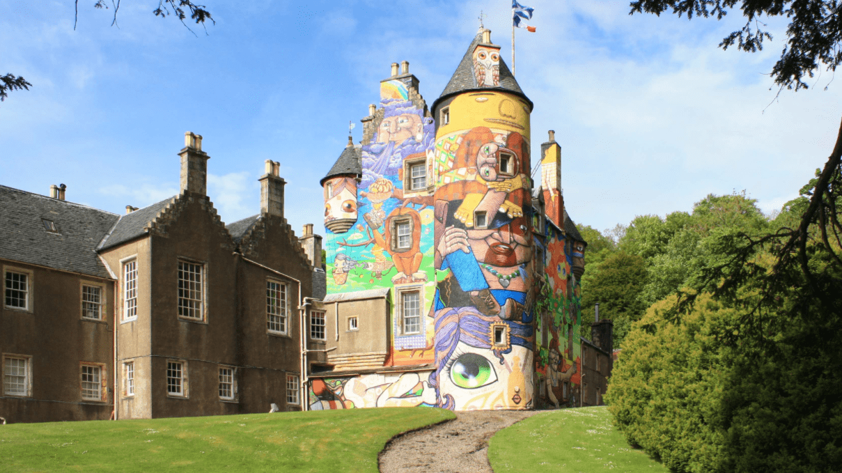 英国旅游的好去处，凯尔本城堡庄园，苏格兰的伯爵府