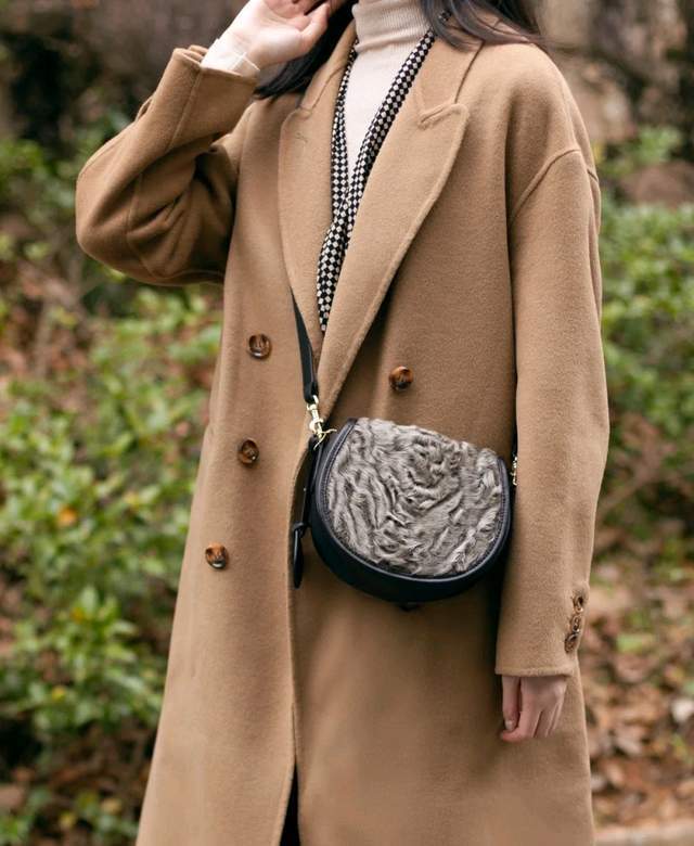 服装 不想成为别人眼中的“大妈”，穿对了很关键，可以试试裙装穿搭