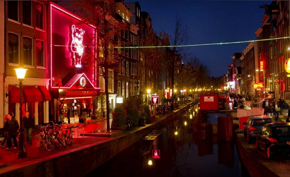 荷兰的悲剧：为何阿姆斯特丹会成为欧洲的“性都”？