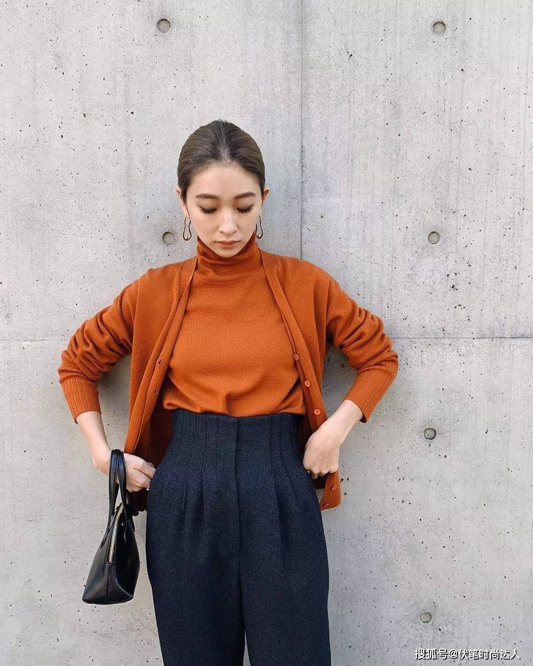 服装颜色搭配不要再穿黑白灰啦2021秋冬颜色越暖越好看