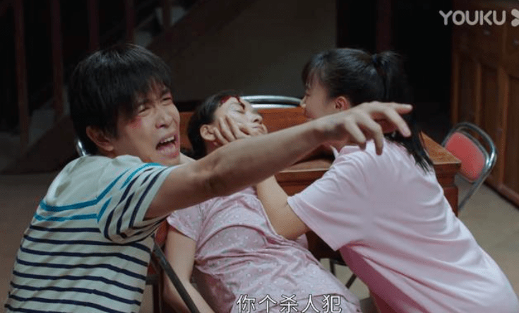 因为|《星辰大海》：从未被爱过的姑姑简艳萍，如何能指望她会爱别人？